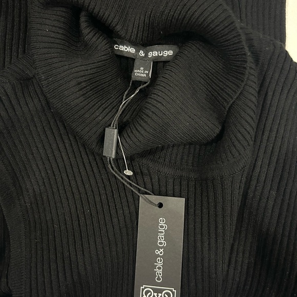 Cold Shoulder Turtleneck - Picture 4 of 5